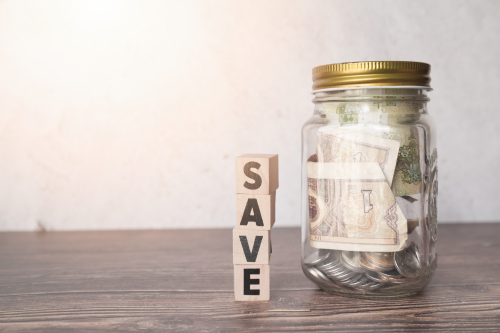 Minimalist Living: Save More, Invest Wisely